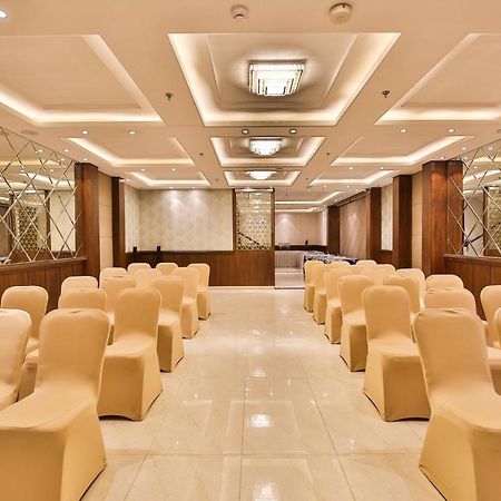 Hotel Sumaditya Τζαϊπούρ Εξωτερικό φωτογραφία