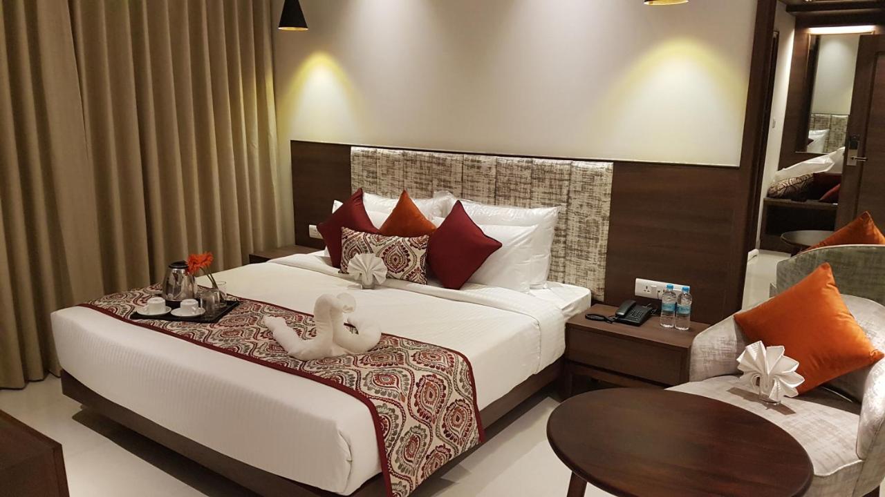Hotel Sumaditya Τζαϊπούρ Εξωτερικό φωτογραφία